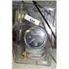 Image 1 : NEW OIL PRESSURE GAUGE