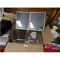 BOX OF ASSOSRTED PICTURE FRAMES