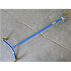 GARDEN CLAW