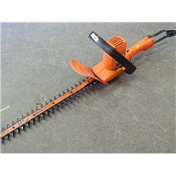 B & D HEDGE TRIMMER