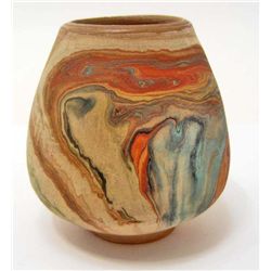 VINTAGE NEMADJI NATIVE AMERICAN INDIAN POTTERY VASE