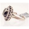 Image 2 : 14KT WHITE GOLD BLACK AND WHITE DIAMOND RING
