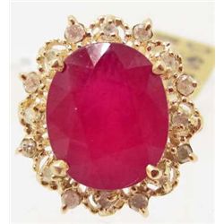 14KT GOLD RUBY AND DIAMOND RING