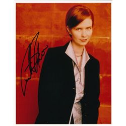 Cynthia Nixon Signed "Sex In The City" 8x10 Photo (PA LOA)