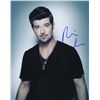 Image 1 : Robin Thicke Signed 8x10 Photo (PA LOA)