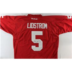 Nicklas Lidstrom Signed Red Wings Jersey Inscribed "Mr. Hockey" (JSA COA)