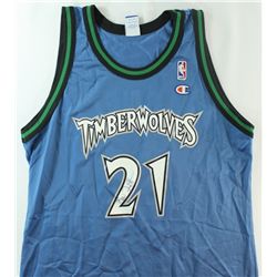 Kevin Garnett Signed Timberwolves Jersey (JSA COA)