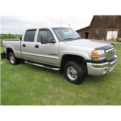 2004 GMC 2500 Truck