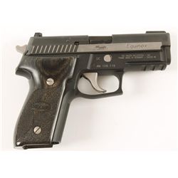 Sig Sauer Mdl P229 Cal .40 S&W SN:AM106119