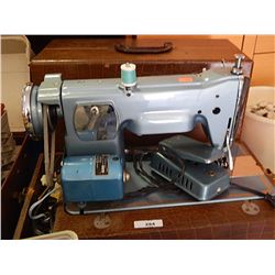 FORD SEWING MACHINE WITH CASE