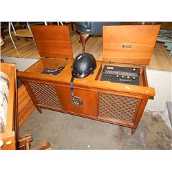 RETRO CONSOLE STEREO