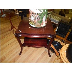 MAHOGANY SIDE TABLE