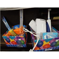 BOX BATHROOM - RAZORS ETC FROM ESTATE