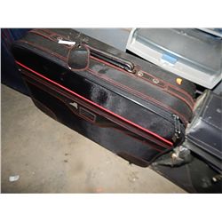 SUIT CASE