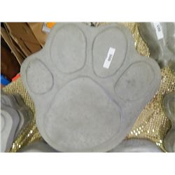 CONCRETE - PAW - LARGE