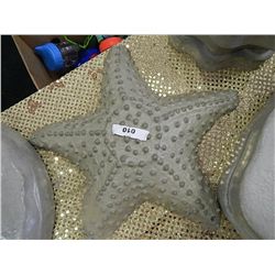 CONCRETE - STAR FISH WITH BUMPS - as-is