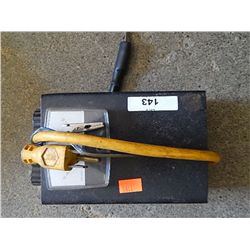 VOLT READER - WITH 2 FREE ROACH CLIPS