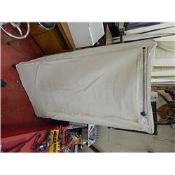 PORTABLE CLOTHING RACK(CLOSET) WITH ZIPPER COVER