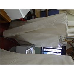 PORTABLE CLOTHING RACK(CLOSET) WITH ZIPPER COVER