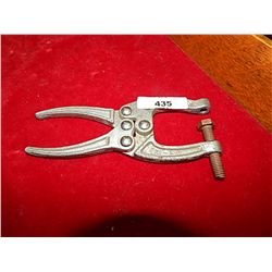 CLAMP FOR AIRPLANES