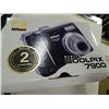 Image 1 : NIKON - COOL PIX DIGITAL CAMERA IN BOX