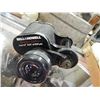 Image 2 : BINOCULAR - BELL & HOWELL