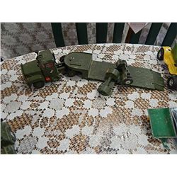 METAL SEMI TRACTOR AND TRAILER & 2 SETS OF AXELS - CORGI