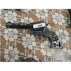 METAL GUN - 9MM AUTOMATIC - CAPS