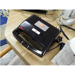 HOT TOP SANDWICH MAKER