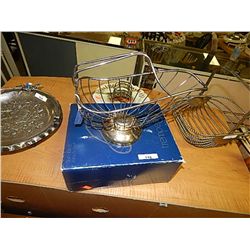 SWIVEL SILVER BASKET