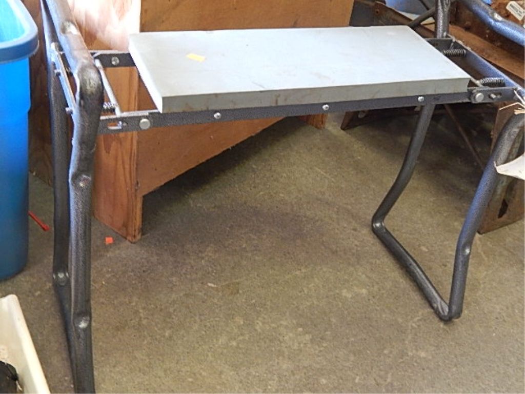 Garden Kneeler Bench New