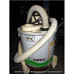 POW-VAC WET/DRY VACUUM