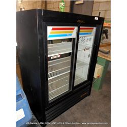 TRUE BEVERAGE COOLER