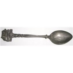 VINTAGE KNOTTS BERRY FARM COLLECTOR SPOON STAMPED *SILVERPLATED DAI HOLLAND* WITH STAGEWAGON DESIGN!