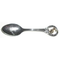 VINTAGE LAS VEGAS-DICE COLLECTOR SPOON STAMPED *JAPAN* WITH BEAUTIFUL HANGING DICE DESIGN!!