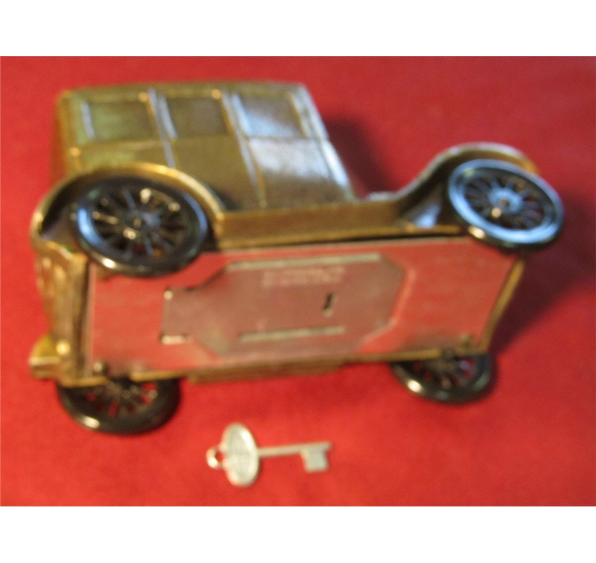 1279. "First Iowa State Bank Albia, Ia. Member F.D.I.C. Bronze Bank