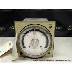 HONEYWELL TEMPERATURE CONTROLLER