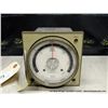Image 1 : HONEYWELL TEMPERATURE CONTROLLER