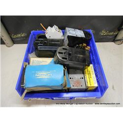BIN: MISCELLANEOUS ELECTRICAL RECEPTICLES 15X MONEY