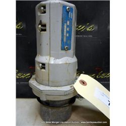 CROUSE-HINDS M-72 ARKTITE PLUG