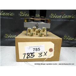 SQUARE D UO-1 PUSH BUTTON UNIT 3X MONEY