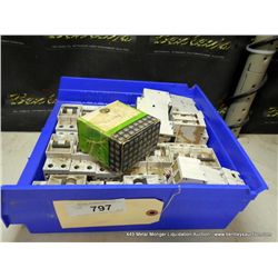 BIN: SIEMENS A2R CIRCUIT BREAKERS 20X MONEY