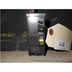 SQUARE D CIRCUIT BREAKER