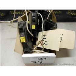 BIN: CIRCUIT BREAKERS 15 AMP/GFI, 7X MONEY