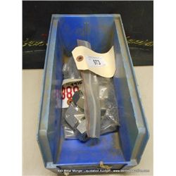 BIN: SWAGELOK SS-1610-9 UNION ELBOW 3X MONEY
