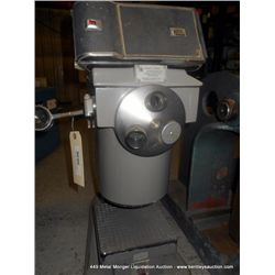 INTERFEROMETER MODEL D 305