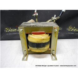 NO-NAME ISOLATION TRANSFORMER