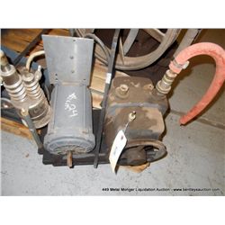 CENCO HYVAC 14 VACUUM PUMP