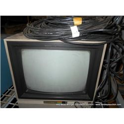 COMMODORE VIDEO MONITOR W/ CABLE, MODEL 1701