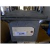 Image 1 : CAST ITON BOX